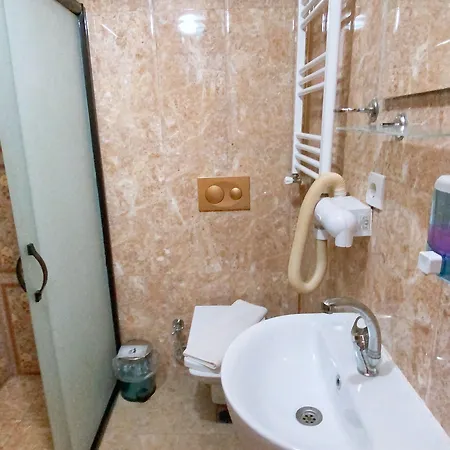 Hotel Center