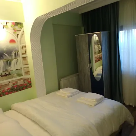 Hotel Center 3*